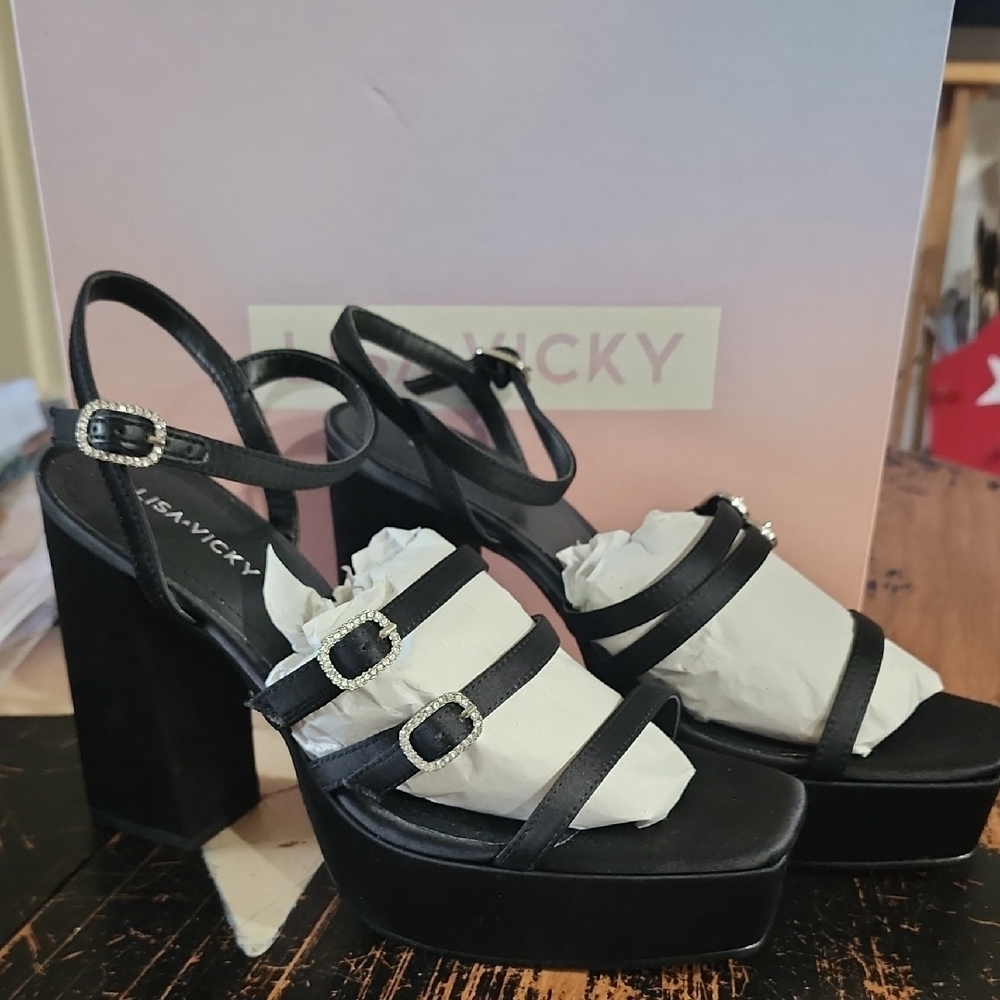 New Lisa Vicky Babe Strappy Platform Sandal W 9M New Classy! ⚫️